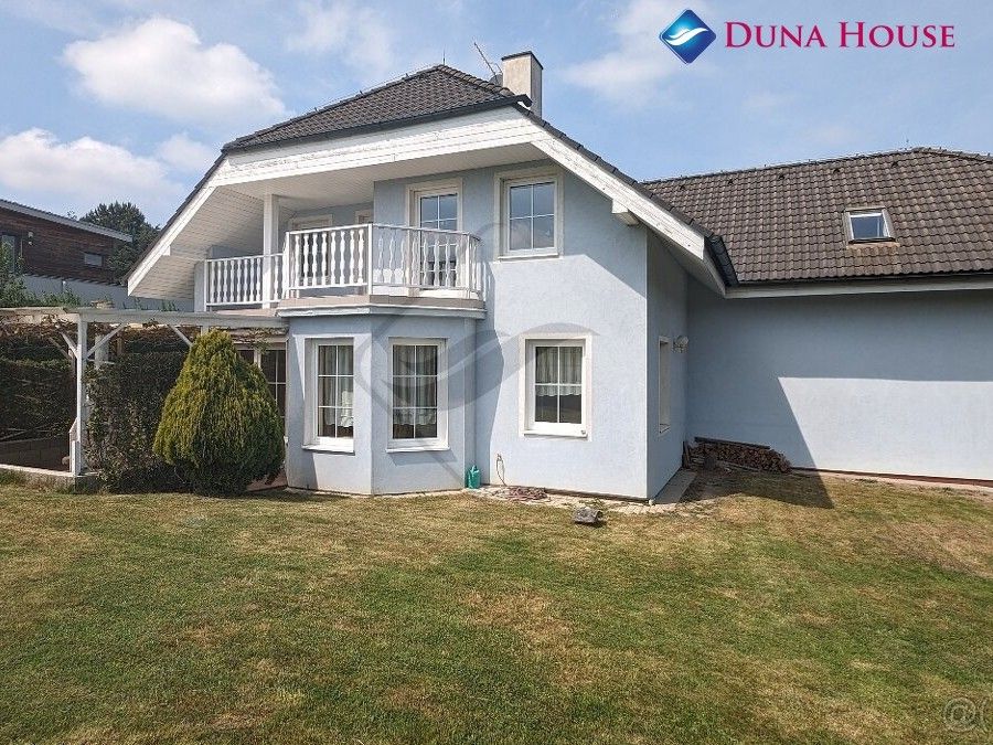 Rodinné domy, Vilová, Panenské Břežany, 200 m²