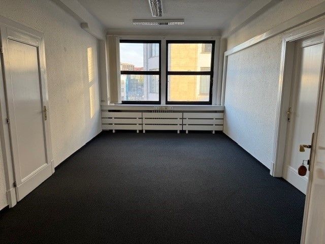 Kanceláře, Praha, 110 00