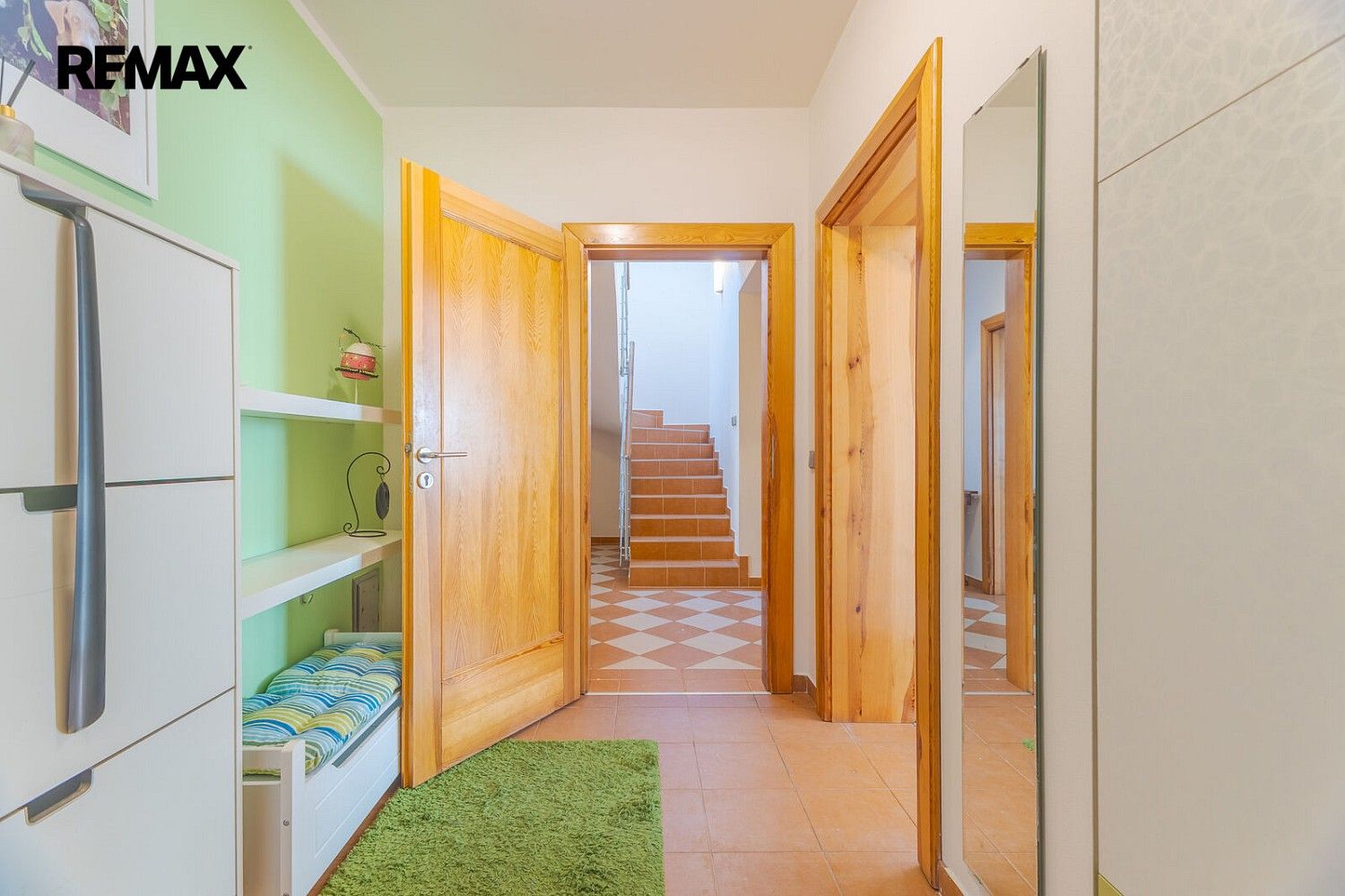Rodinné domy, Na Zdolnici, Odolena Voda - Dolínek, okres Praha-východ, 187 m² - 2