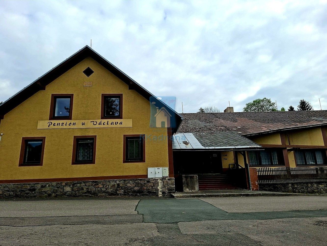 Ubytovací zařízení, Čenkovice, okres Ústí nad Orlicí, Pardubický kraj, 1 860 m² - 2