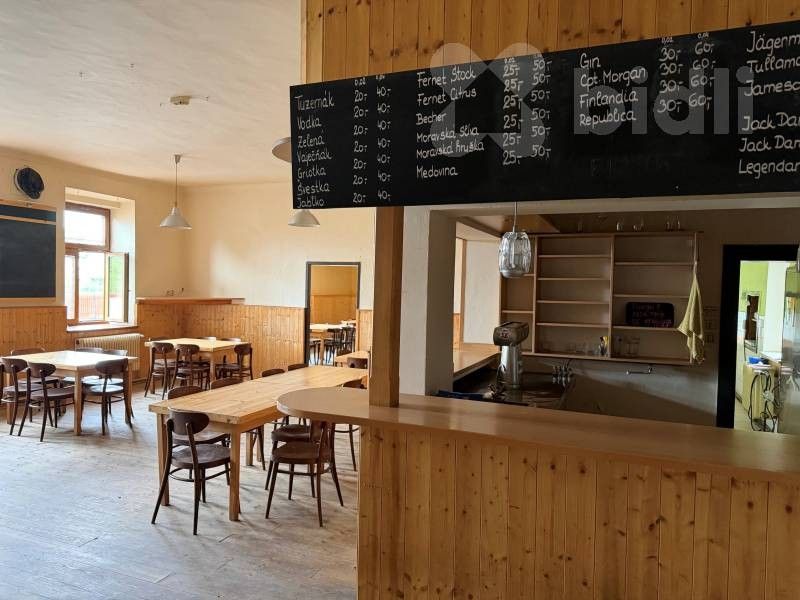 Restaurace · 486 m² · Obránců míru 68, Předměřice nad Labem - 4