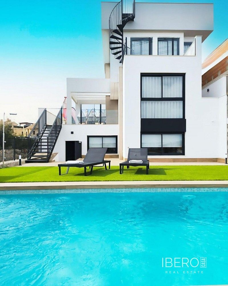 Prodej rodinný dům - Algorfa, ES, 434 m² - 2