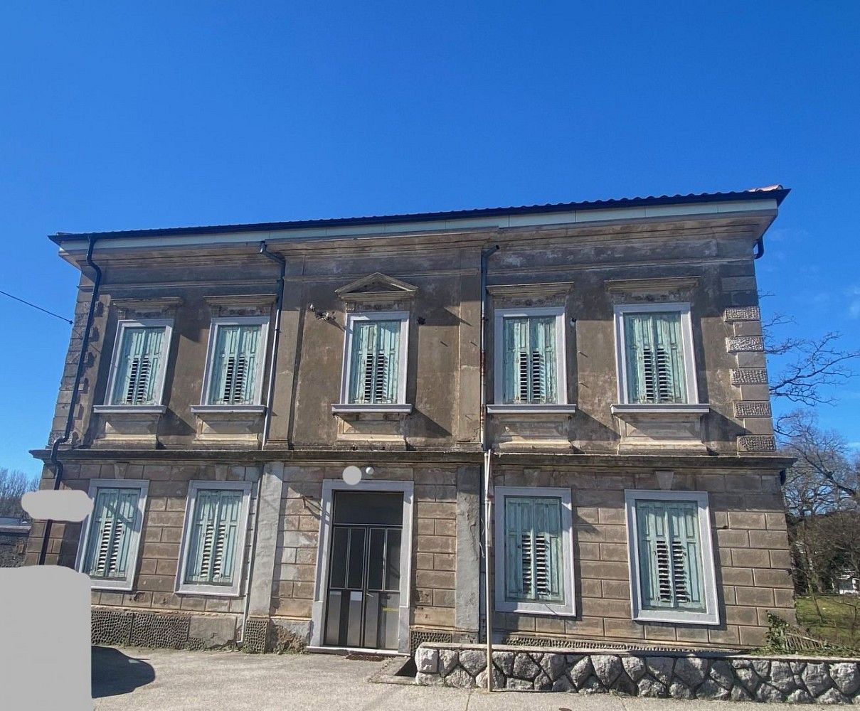 Rodinný dům, 690 m²