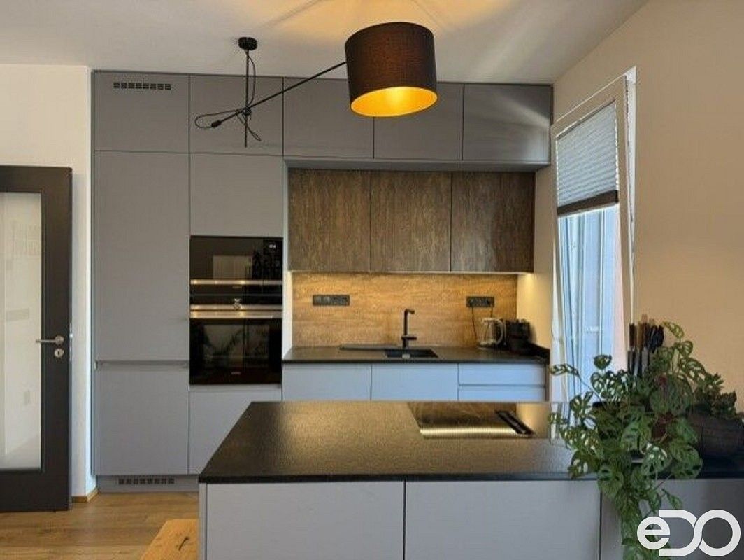 Byt 3+kk · 81 m² · Pražská třída, Hradec Králové - Kukleny - 3