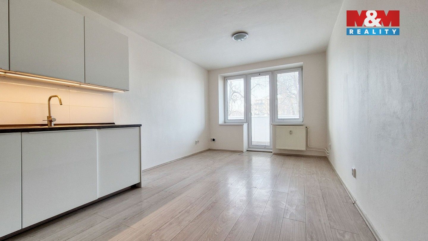 Pronájem byt 2+kk - V Kolonii, Nymburk, 50 m²