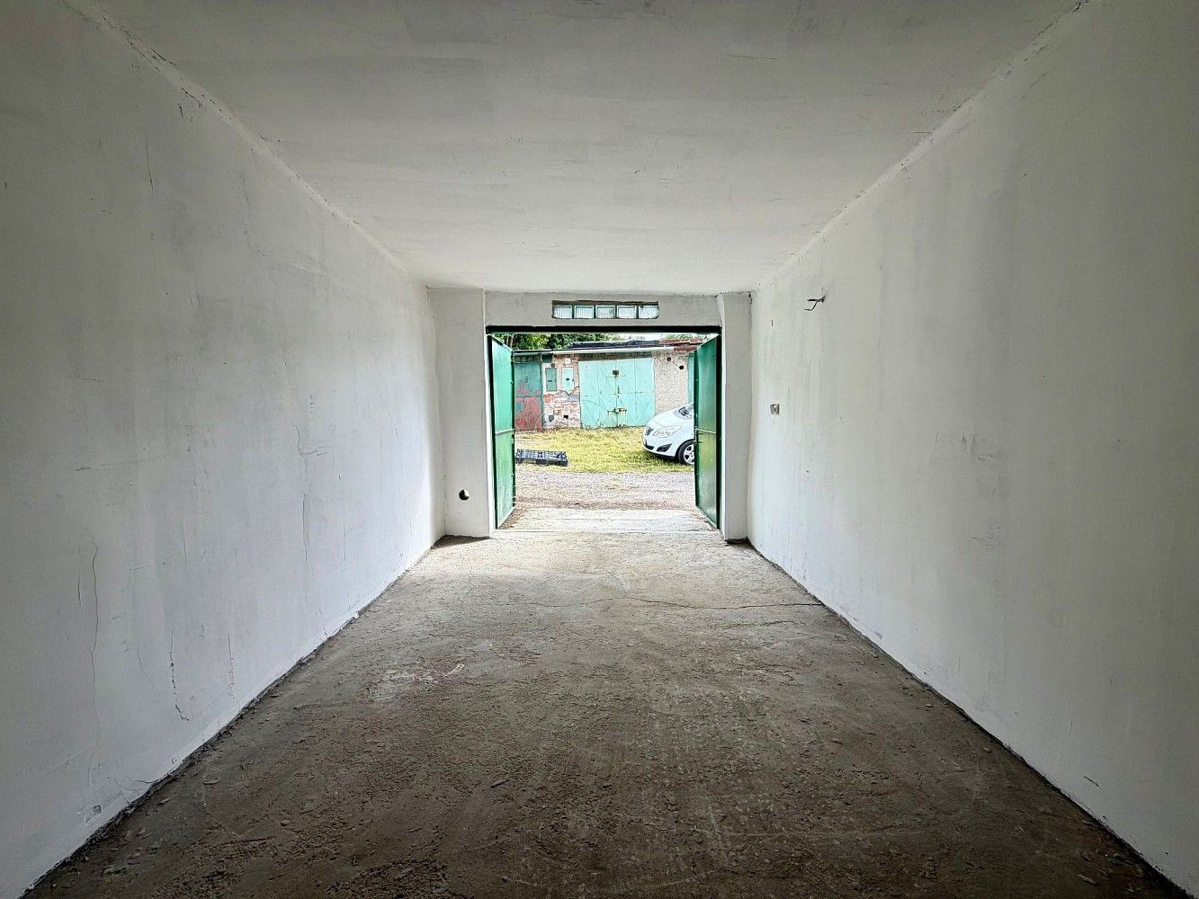 Pronájem ostatní - Ostrava, okres Ostrava-město, Moravskoslezský kraj, 18 m² - 1