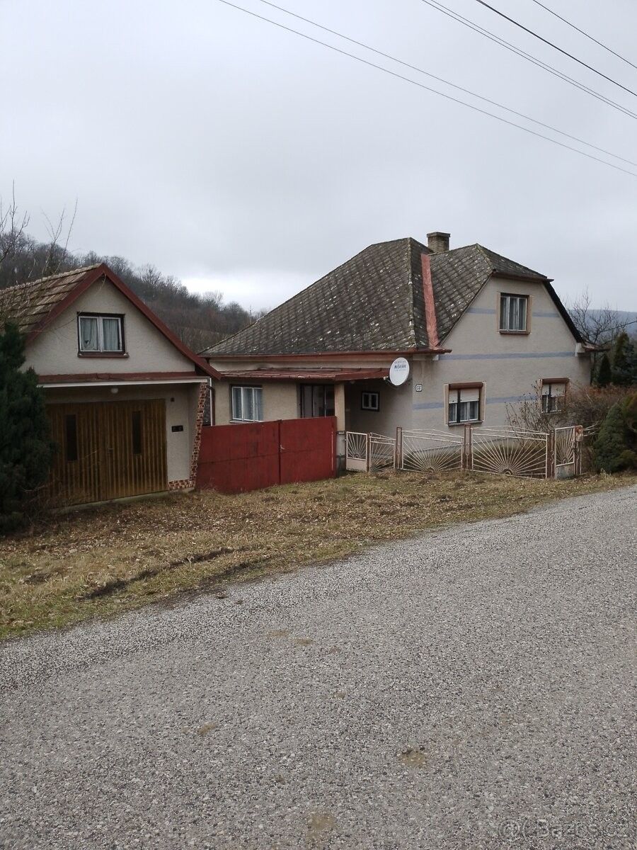 Rodinné domy, Hrubá Vrbka, 696 73