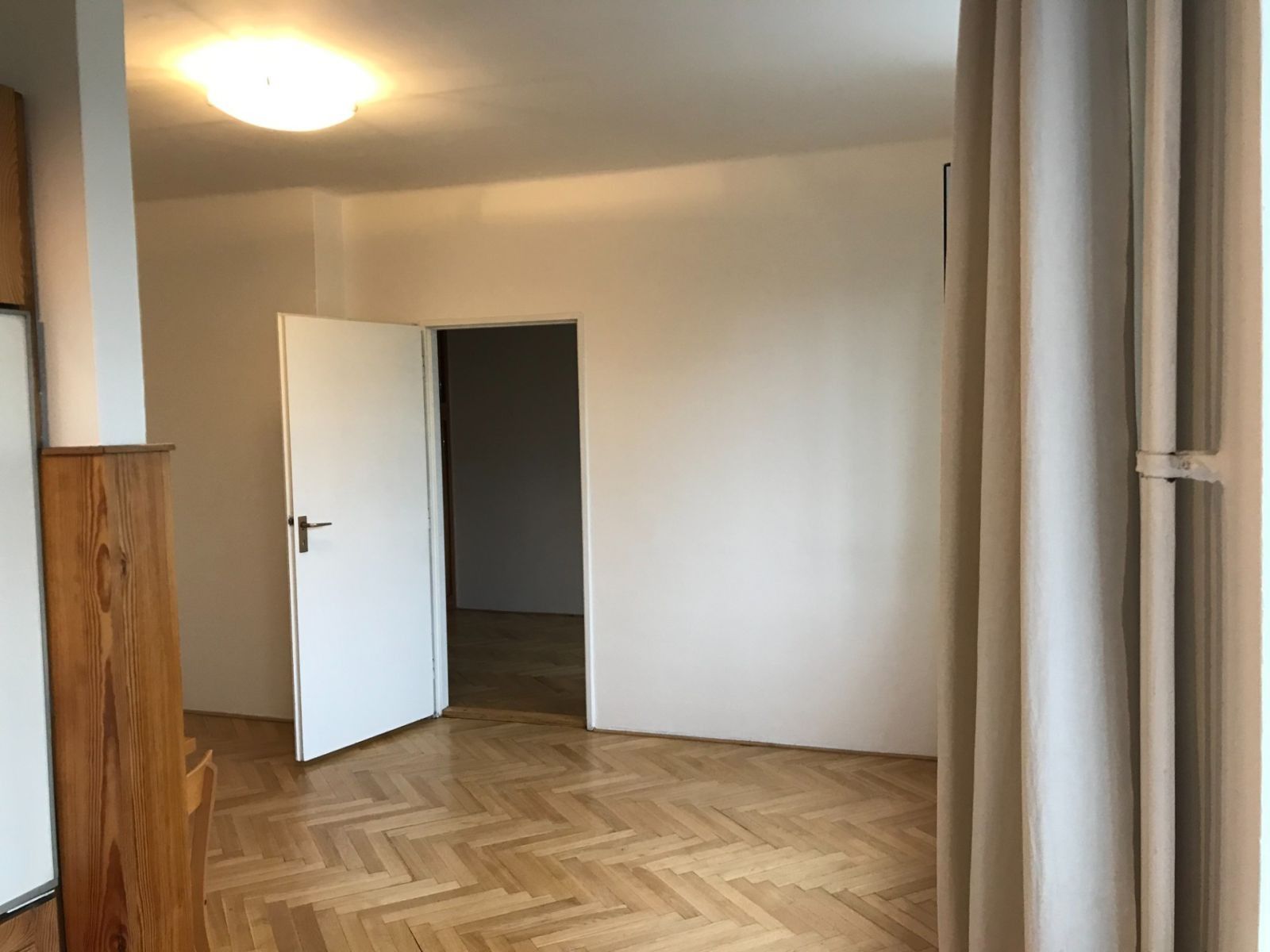 2+kk, Pod Rapidem, Praha - Vinohrady, 44 m² - 2
