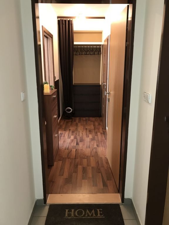 Pronájem byt 1+kk - Dobrovolného, Praha, 36 m²