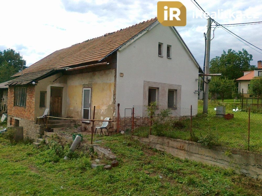 Prodej rodinný dům - Dalešice, Neveklov, 140 m²