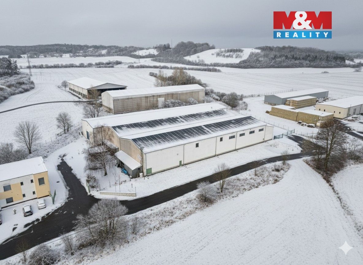 Pronájem sklad - Čestice, 888 m²