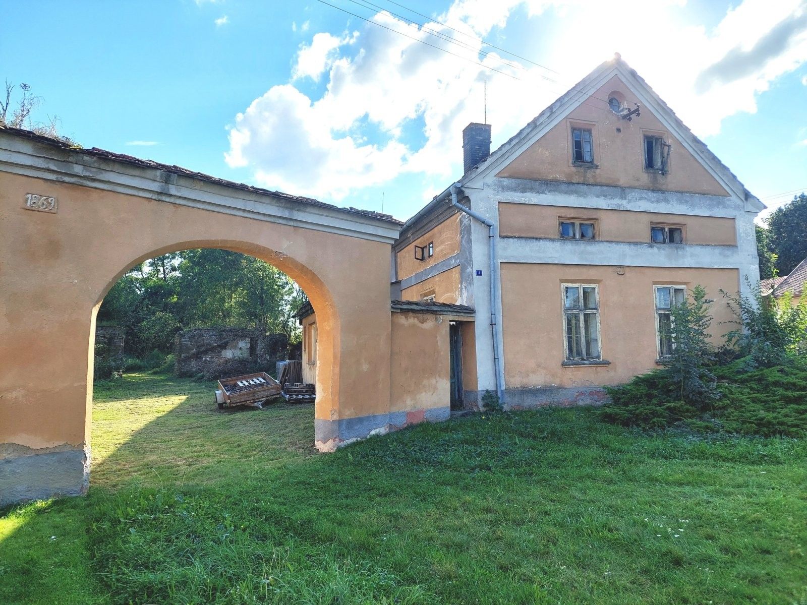 Prodej zemědělský objekt - Malenovice, Suchdol, 250 m²