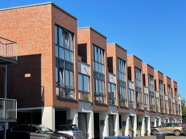Rodinné domy, Jürgen-Hornemann Str., , Severní Porýní-Vestfálsko, 108 m² - 2