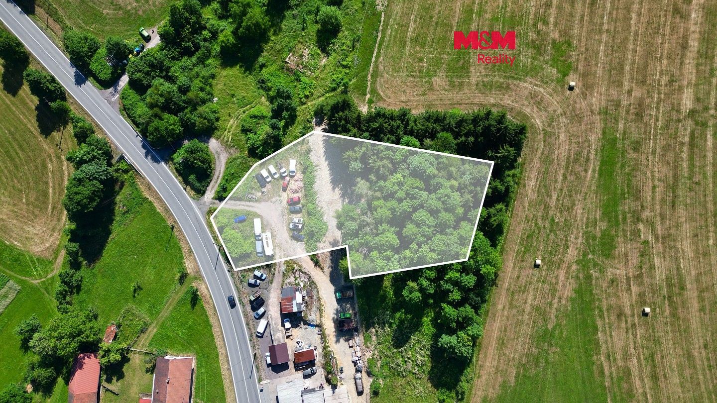 Komerční pozemek, 2 724 m²
