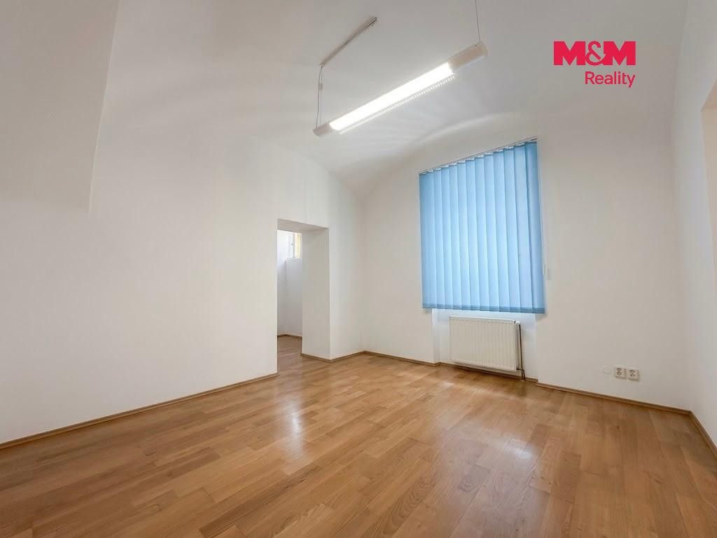 Pronájem obchodní prostory - Jesenická, Bruntál, 30 m² - 5