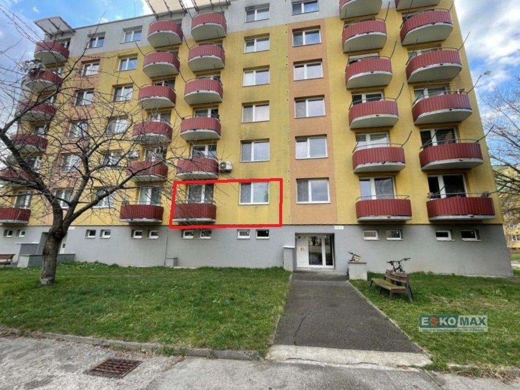 3+1, sídl. Dukelských hrdinů 2774, Břeclav, 75 m²