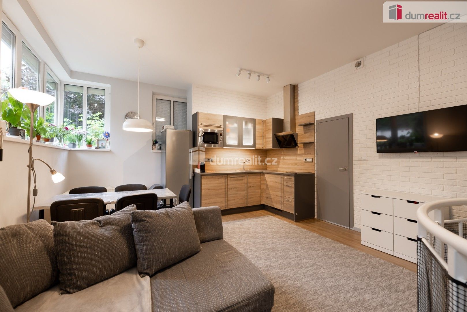 Prodej byt 2+kk - Zahradníčkova, Praha, 54 m²