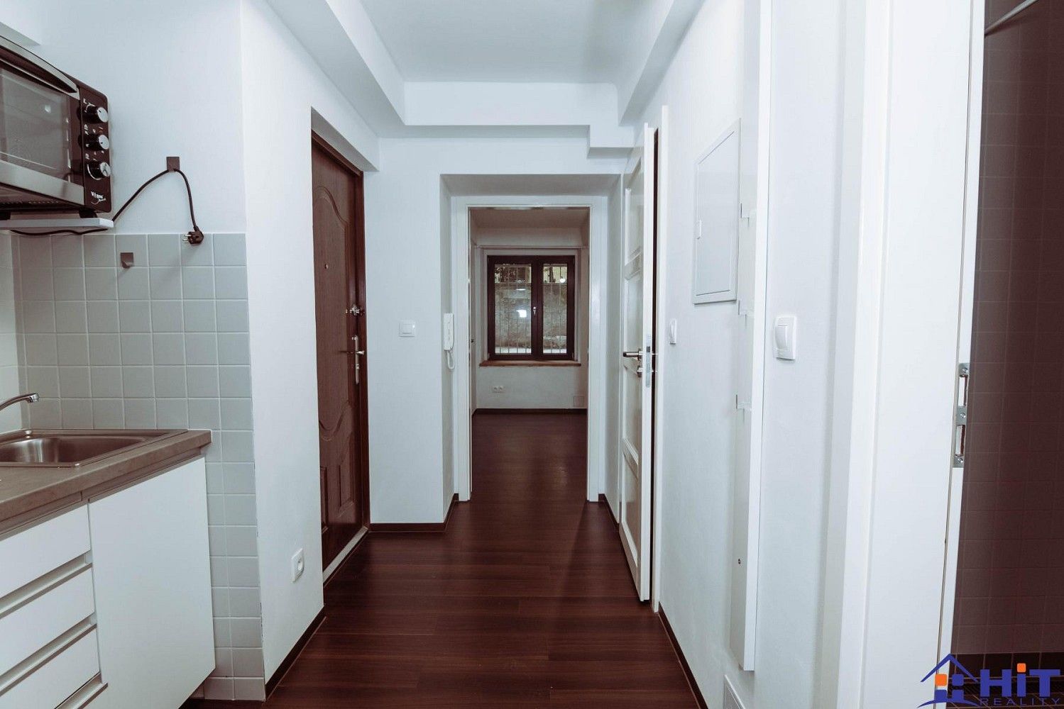 Pronájem kancelář - Praha - Nusle, okres Praha 4, Hlavní město Praha, 39 m² - 5