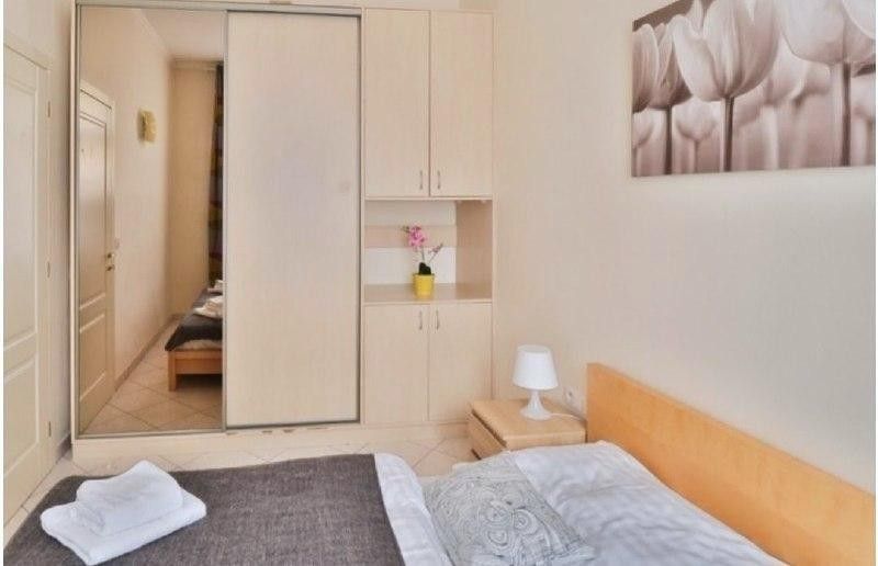2+kk, Tyršova, Praha, 35 m² - 2