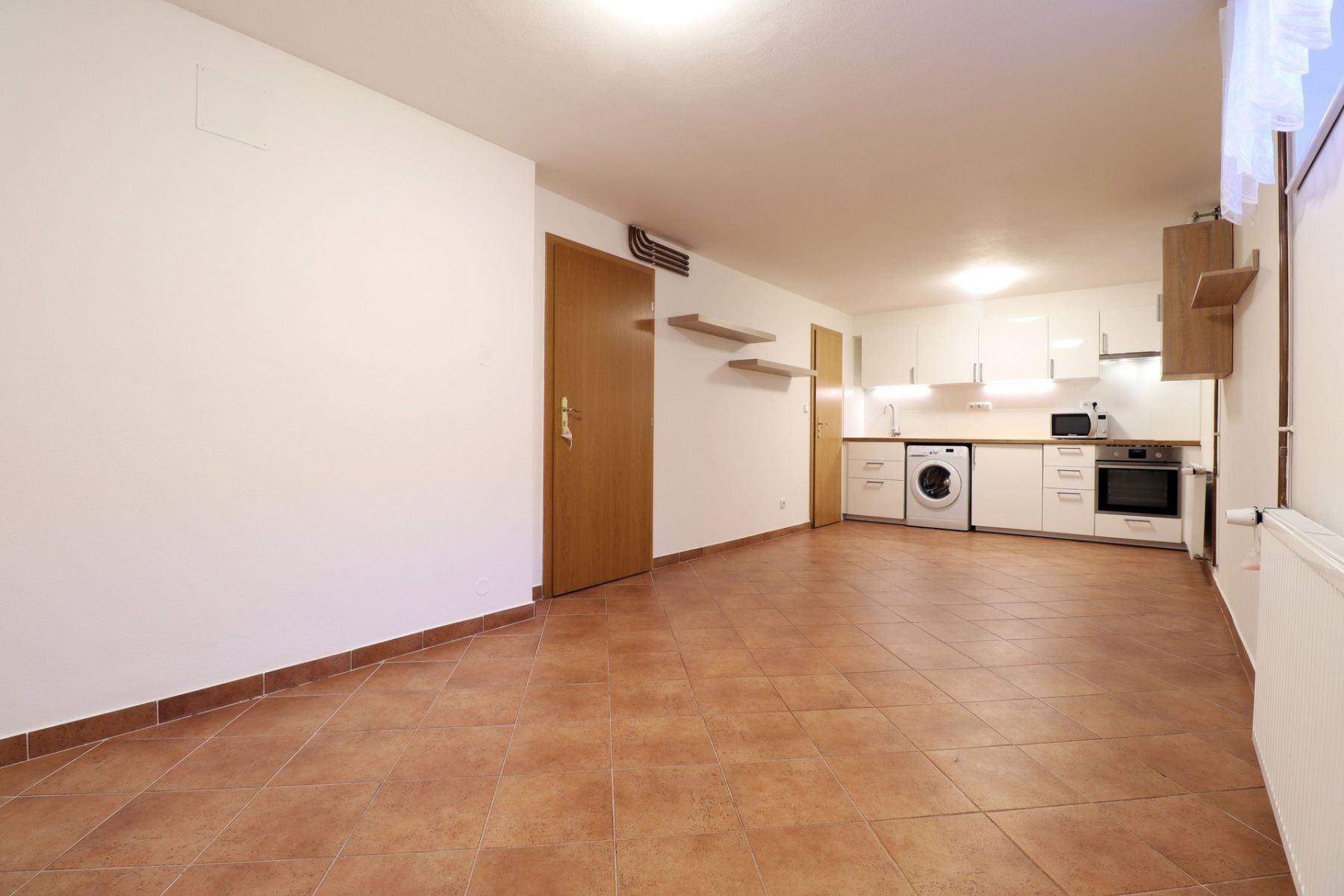 Pronájem byt 1+kk - K náměstí, Praha - Ďáblice, 33 m² - 5