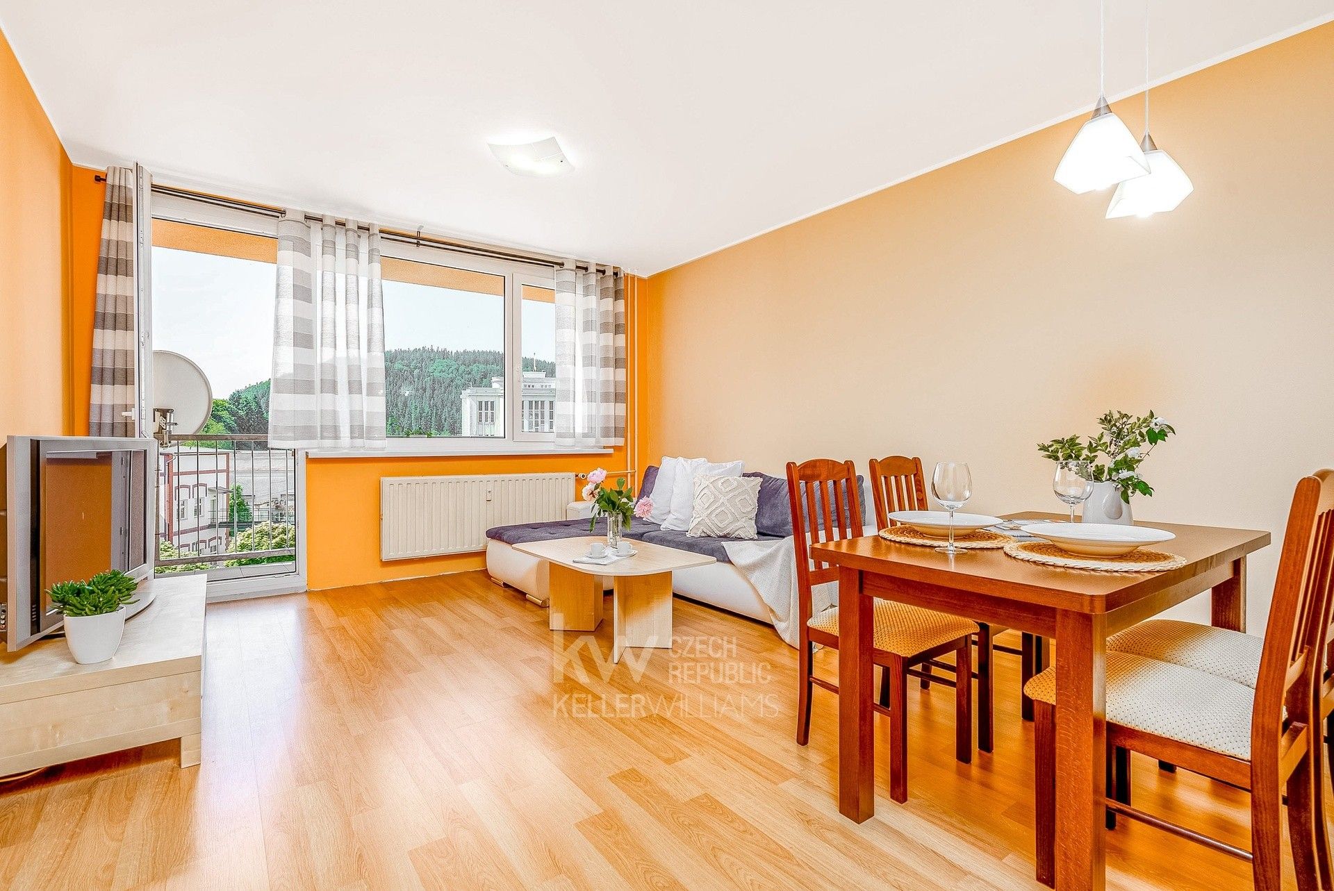 Prodej byt 3+1 - Jiřetín pod Bukovou, 77 m²