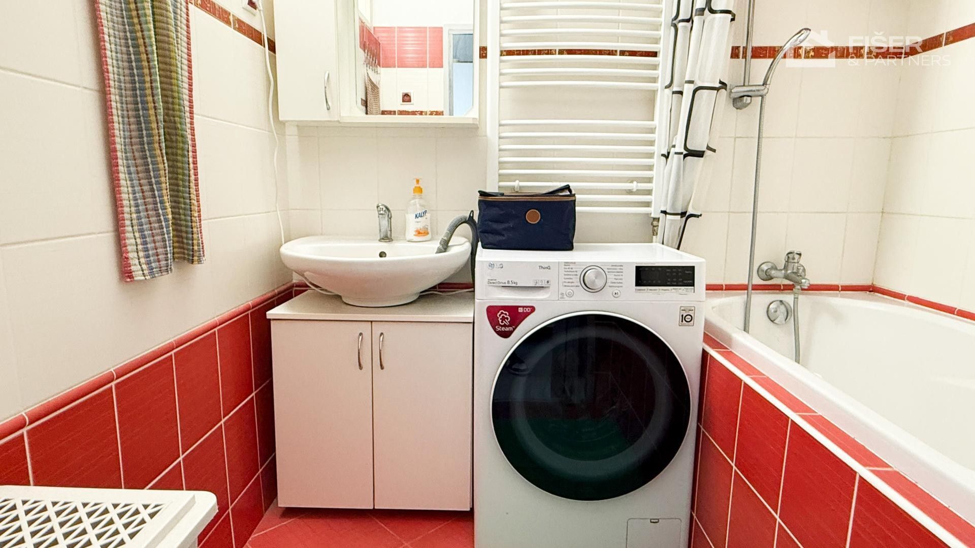 Pronájem byt 2+1 - Nádražní, Valašské Meziříčí, 56 m² - 5