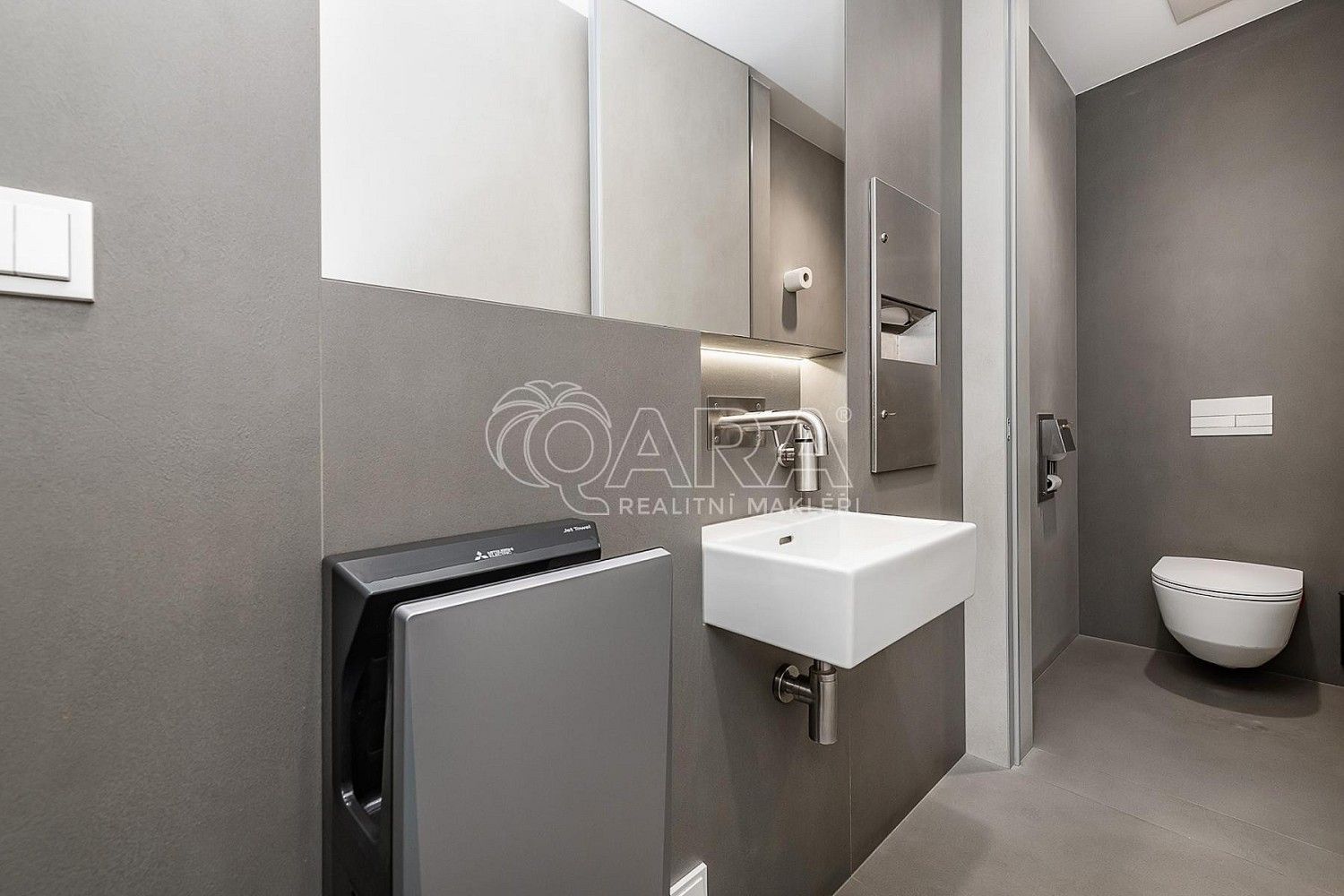 Kancelář · 240 m² · Praha - Žižkov, okres Praha 3, Hlavní město Praha - 4