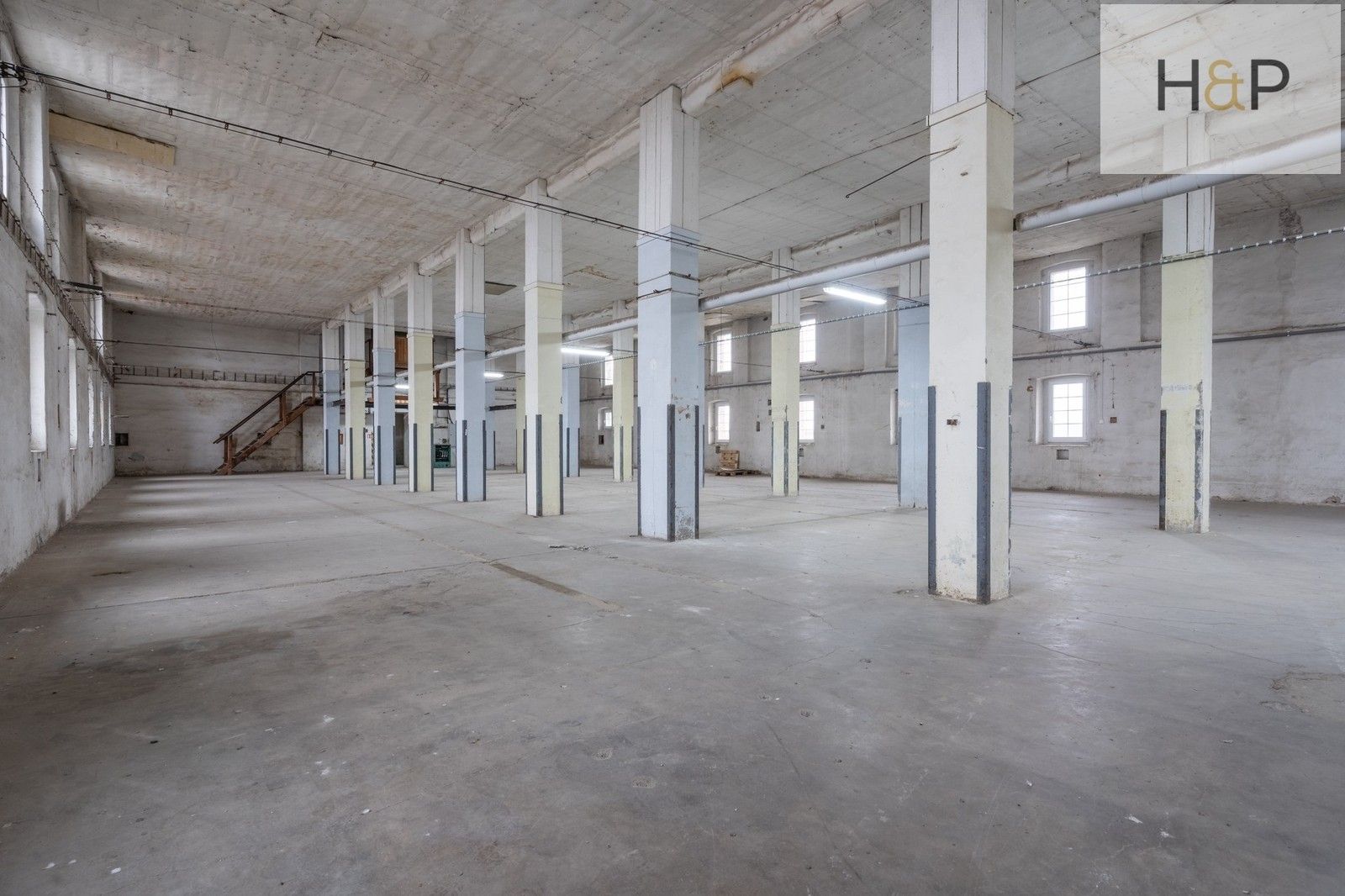 Sklady, Sudkov, 550 m²