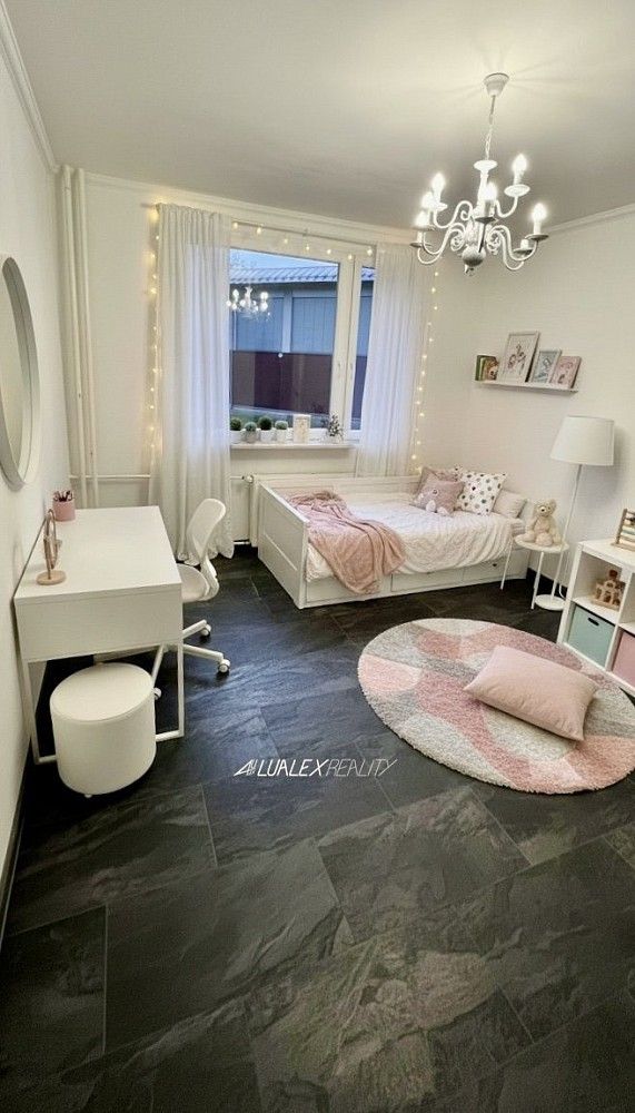 Prodej byt 4+1 - J. Á. Komenského, Teplice - Trnovany, 109 m² - 5