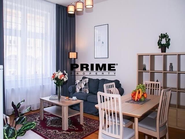 2+kk, Na Kozačce, Praha, 48 m²