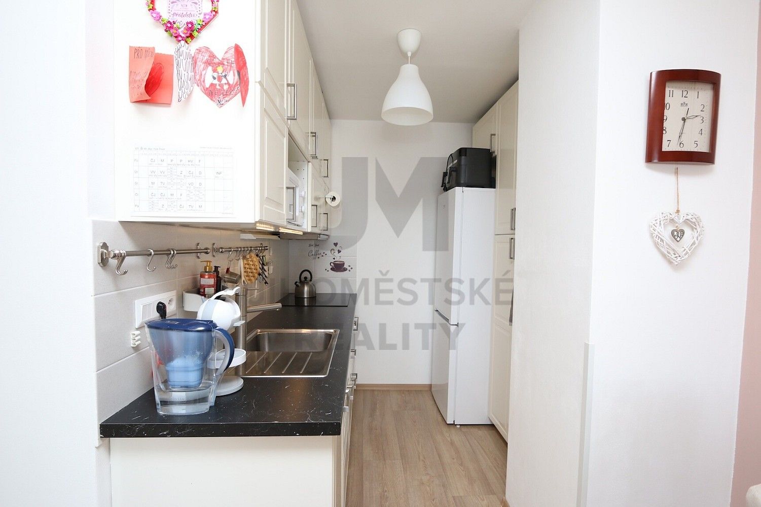 Byt 2+kk · 42 m² · Praha - Háje, okres Praha 11, Hlavní město Praha - 4