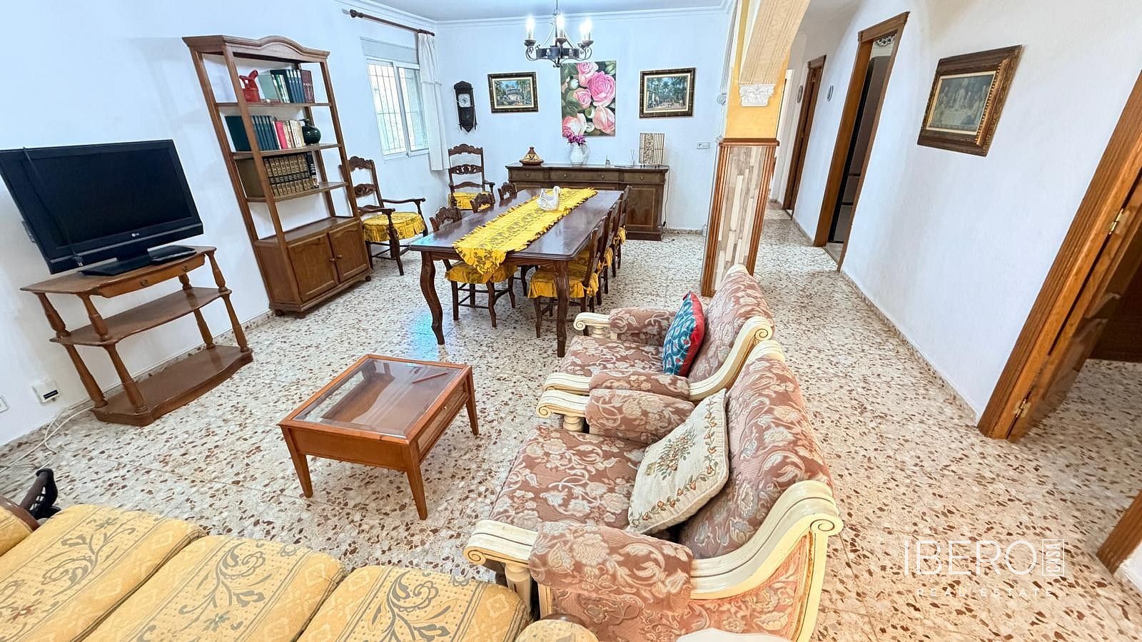 Rodinný dům · 267 m² · Crevillent, Španělsko - 3