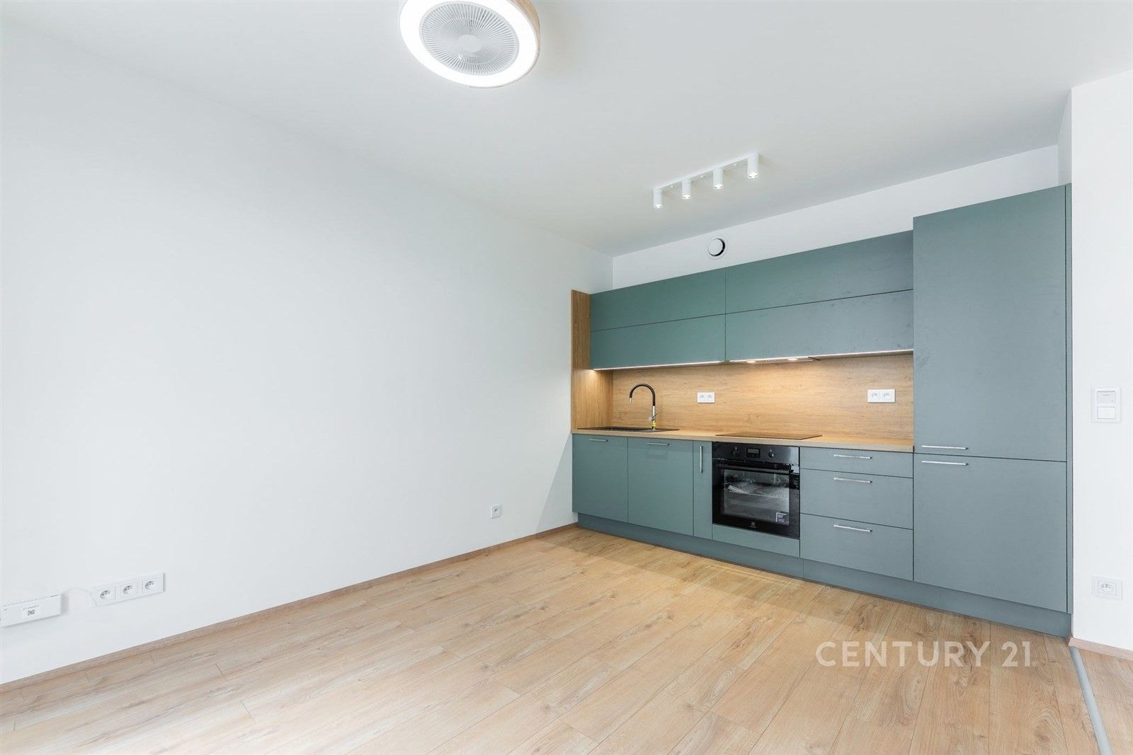 1+kk, Arnošta Staňka, Praha Hostivař, 32 m² - 2