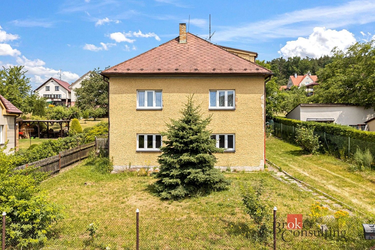 Rodinné domy, Chotoviny, okres Tábor, Jihočeský kraj, 270 m² - 1