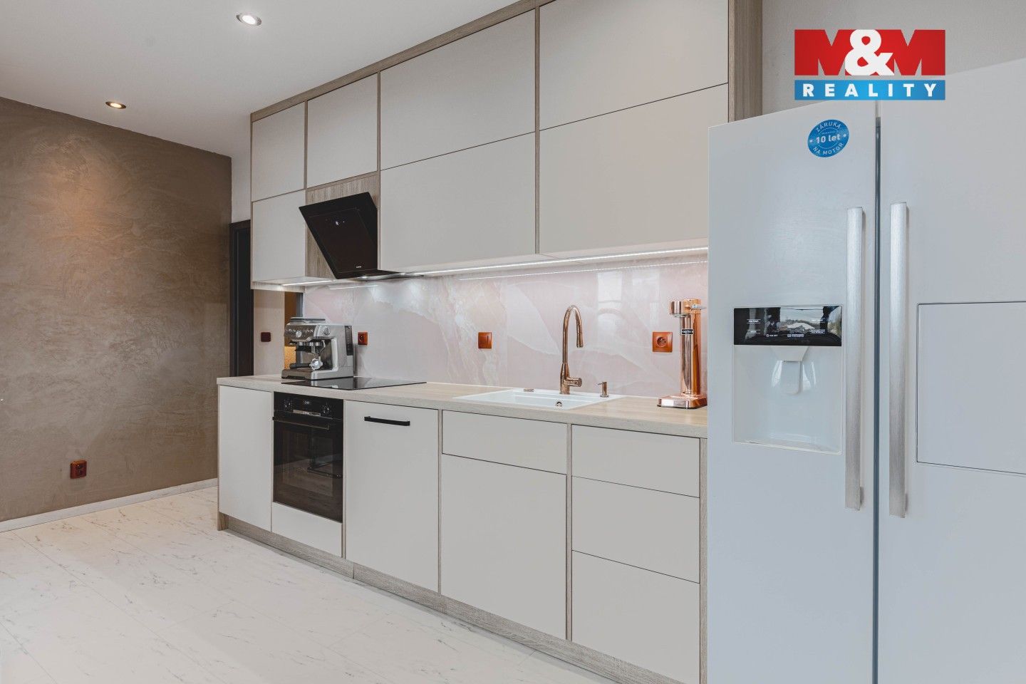 4+kk, Husovo náměstí, Klatovy, 78 m² - 2
