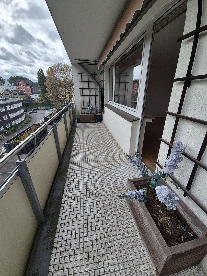Byt 4+1 · 98 m² · Wuppertal Cronenberg Cronenberg Nordrhein-Westfalen 42349 - 4