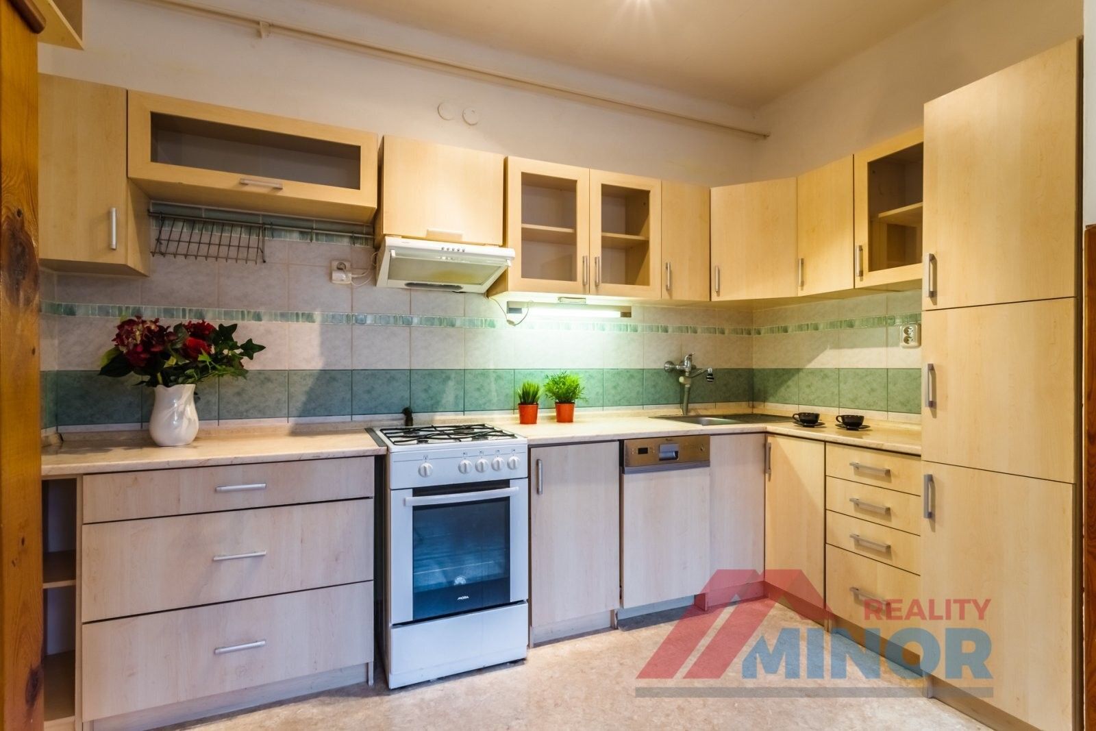 Pronájem byt 3+kk - U silnice, Praha, 68 m²