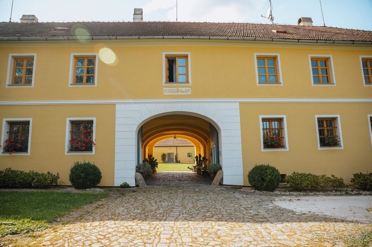 Restaurace, Český Krumlov, 381 01 - 1