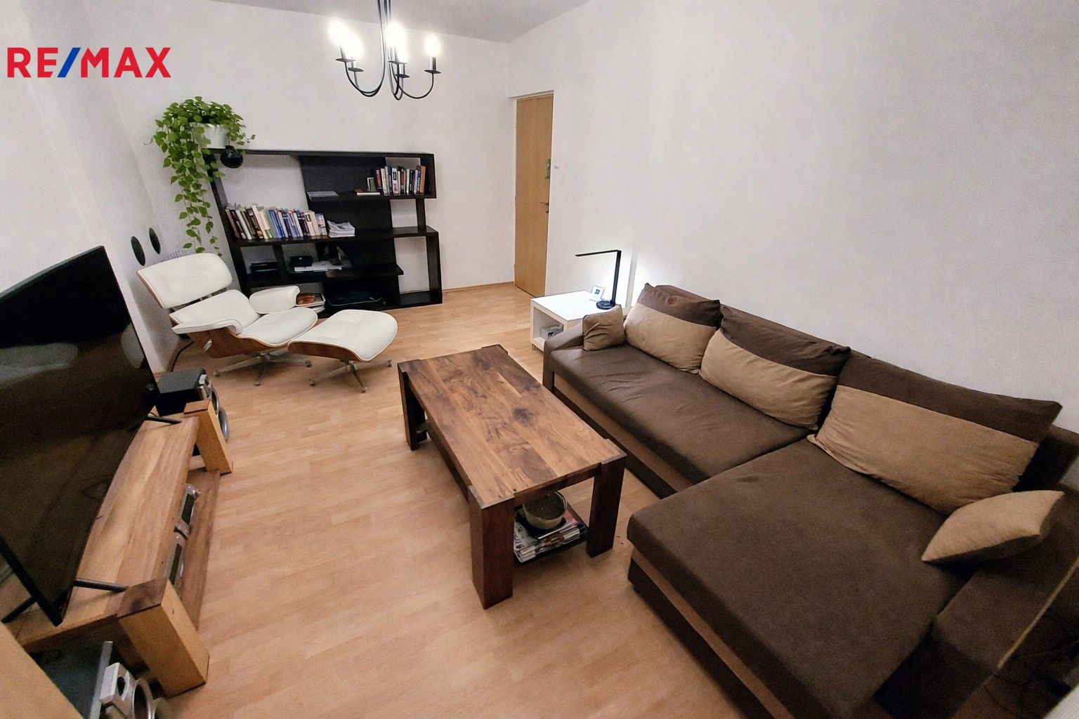 2+1, Československé armády 1162, Slavkov u Brna, 58 m²