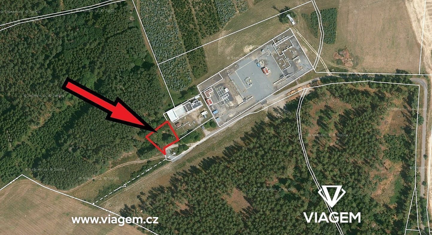 Komerční pozemek, 846 m²