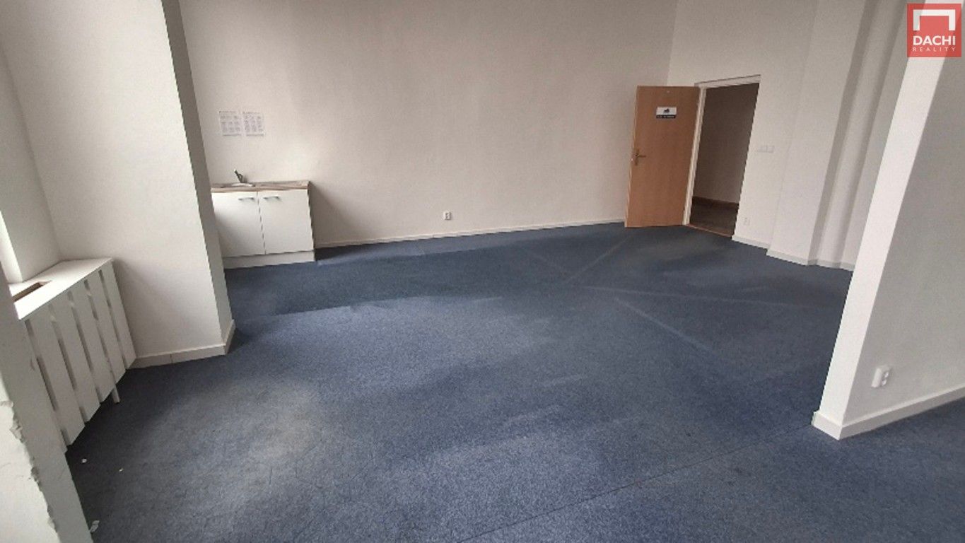 Pronájem kancelář - Chválkovice, Olomouc, 97 m²