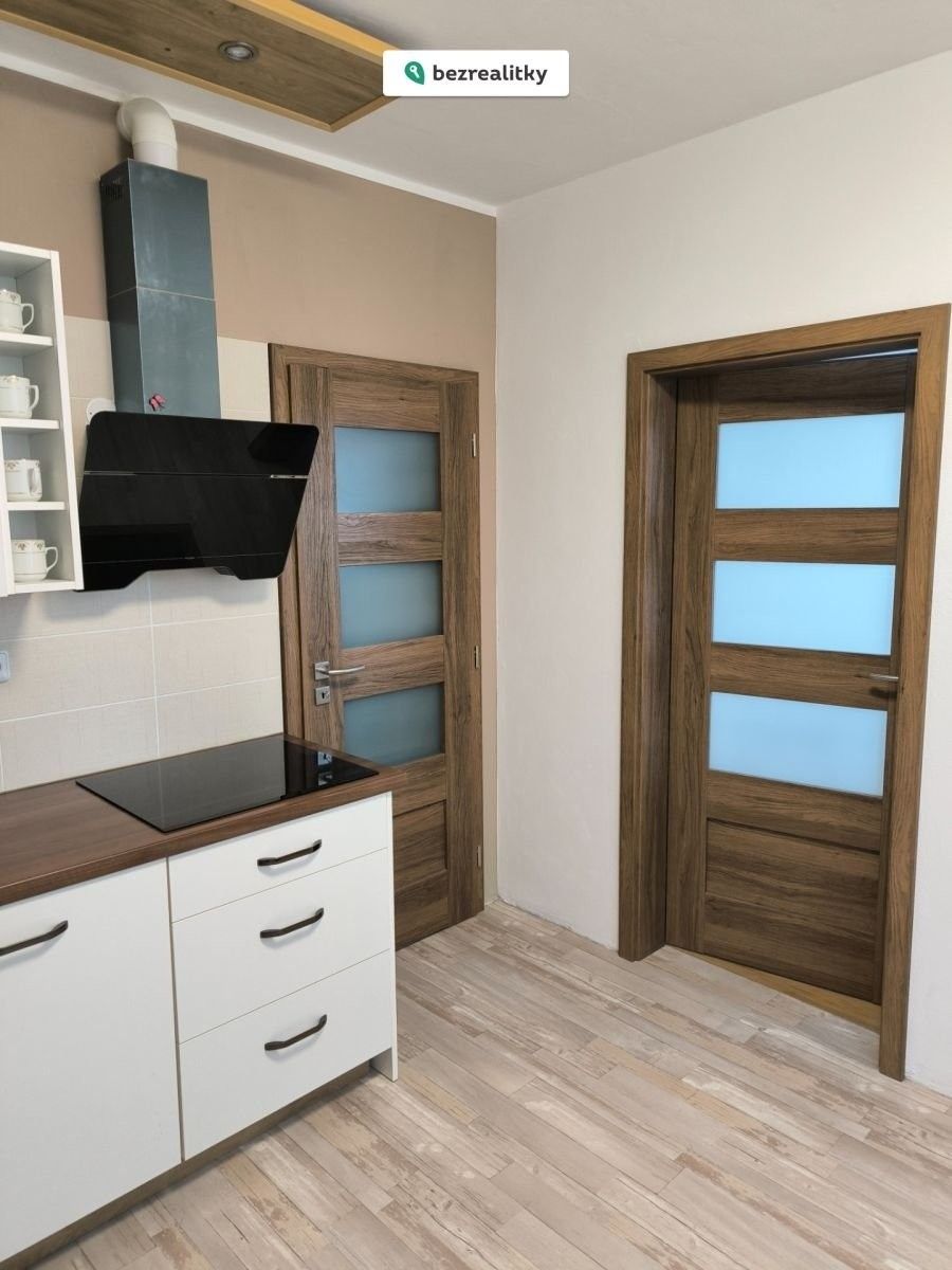 Prodej byt 2+1 - Lomená, Cheb, 62 m²