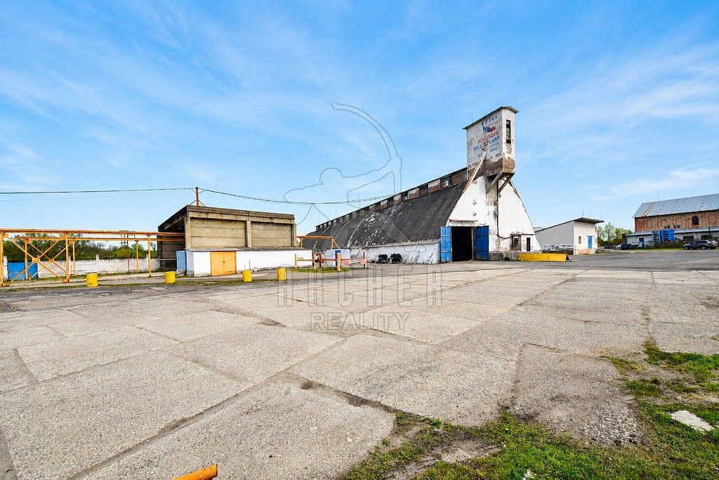 Prodej sklad - Kostelec nad Labem, okres Mělník, Středočeský kraj, 6 697 m² - 1