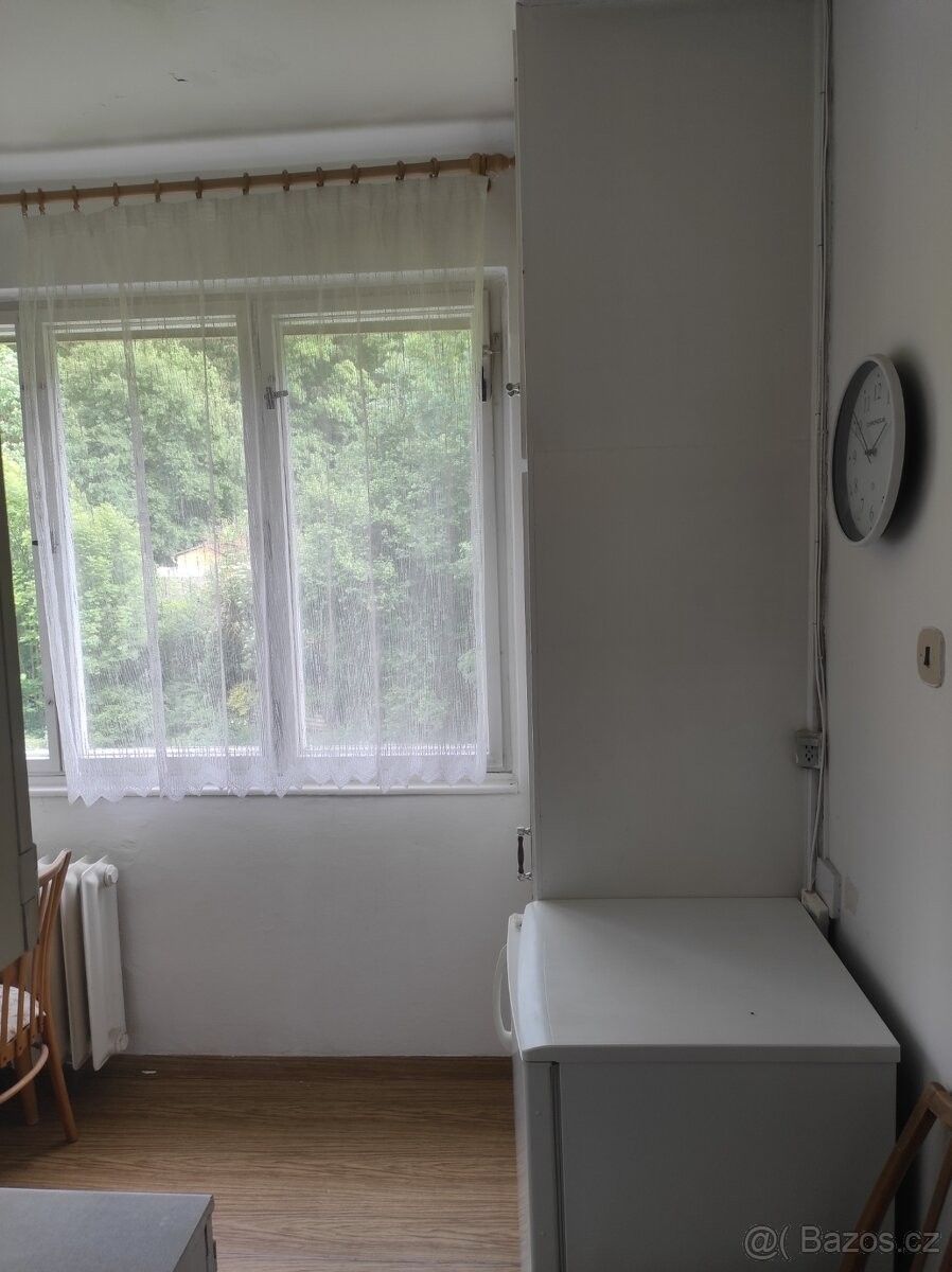 Byty, Karlovy Vary, 360 01 - 2