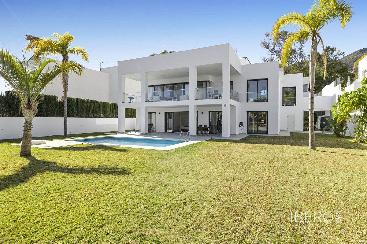 Prodej rodinný dům - Torremuelle, ES, 450 m² - 2