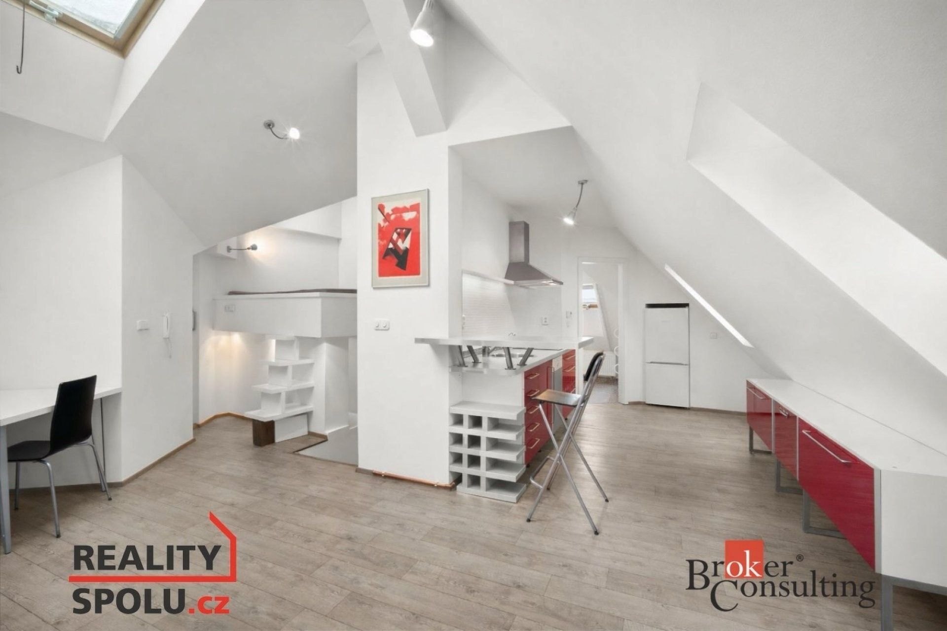 Pronájem byt - Bulharská, Praha, 58 m²