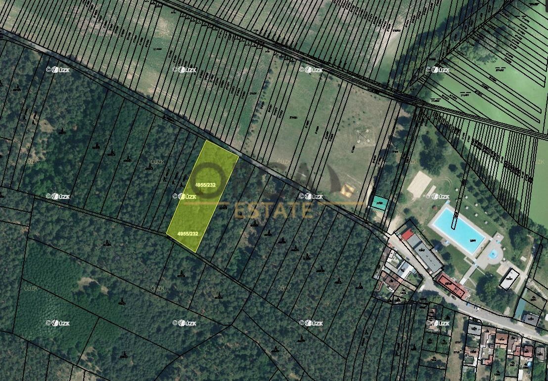 Lesy, Vracov, 696 42, 1 345 m²