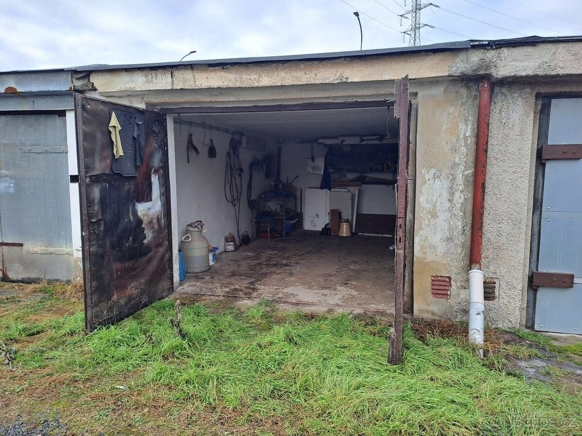 Prodej garáž - Bílina, 418 01