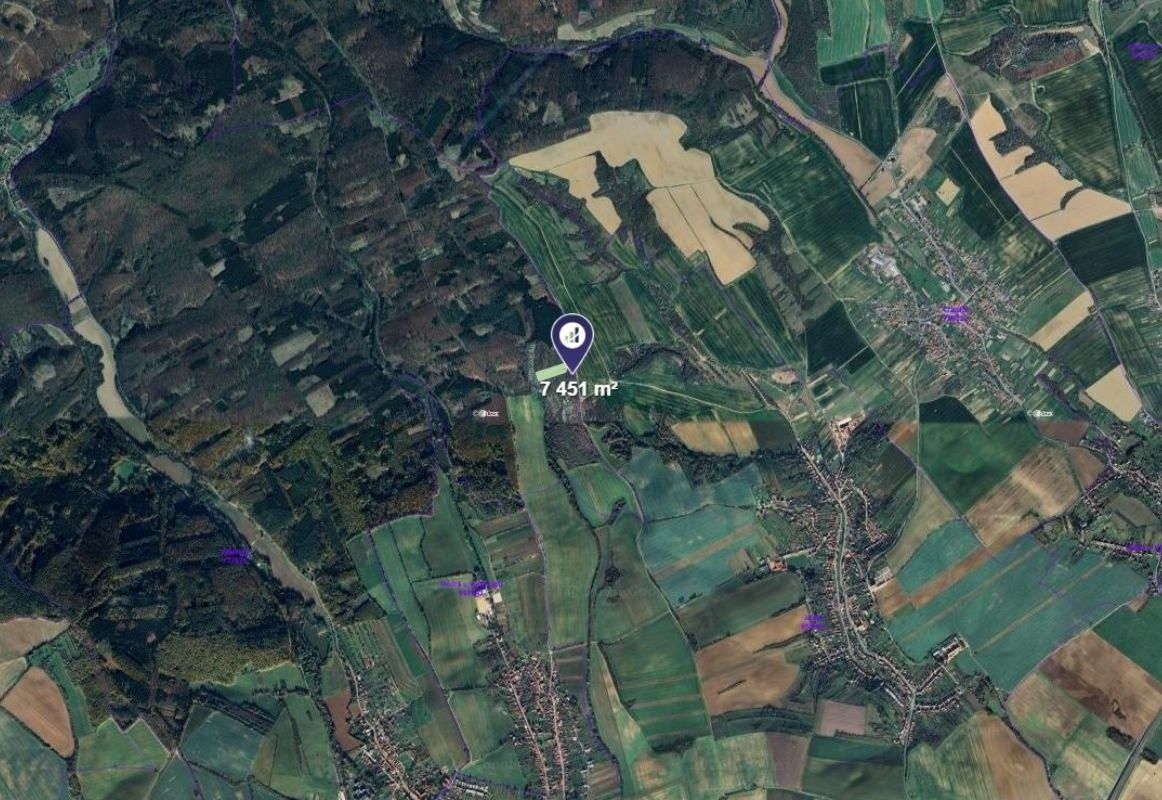 Zahrady, Velehrad, 7 451 m² - 2