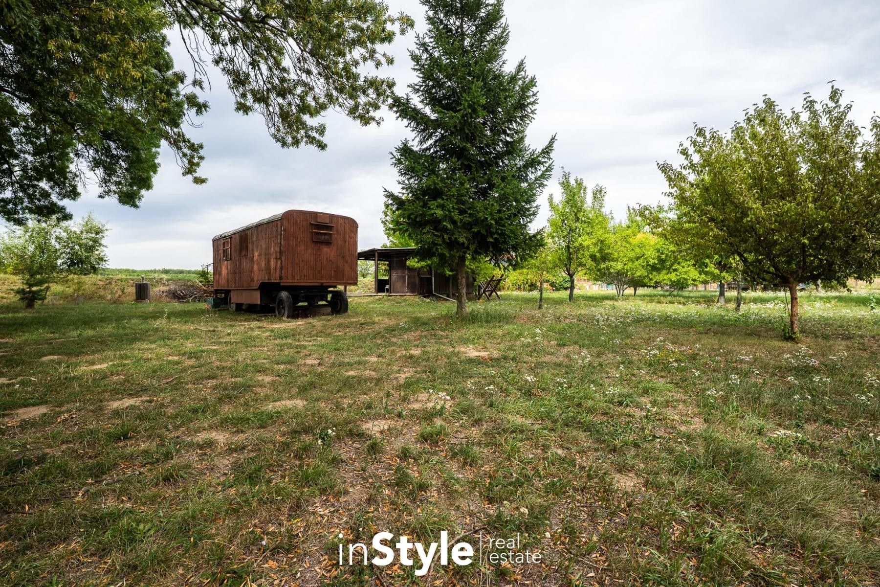 Zahrada · 1 689 m² · Dlouhá, Uherský Ostroh - 3